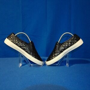 Weeboo Womens Quilted Slip On Sneakers Black Low Top Platform Shoes Size 7.5